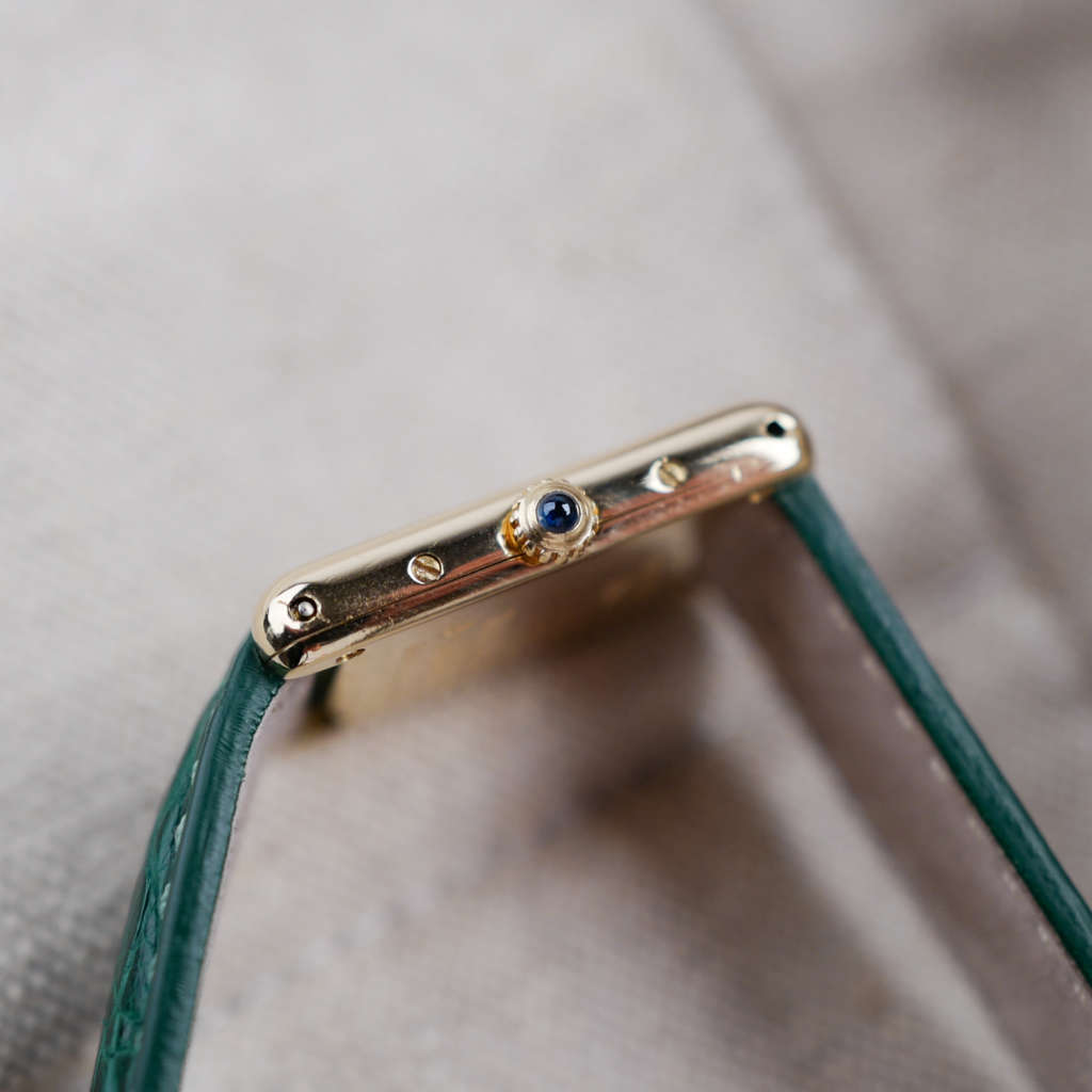 cafe noir montres horloger marseille cartier tank louis petit modèle or massif quartz 18k