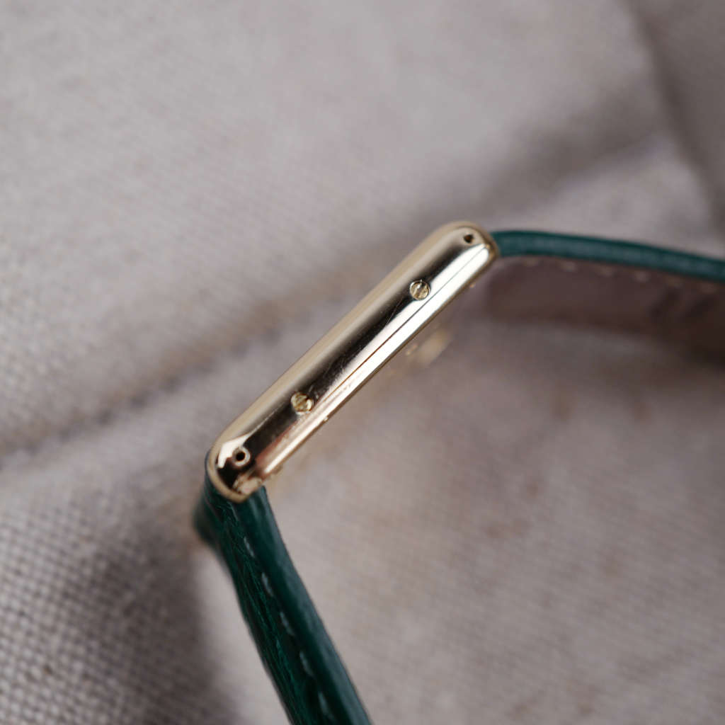 cafe noir montres horloger marseille cartier tank louis petit modèle or massif quartz 18k