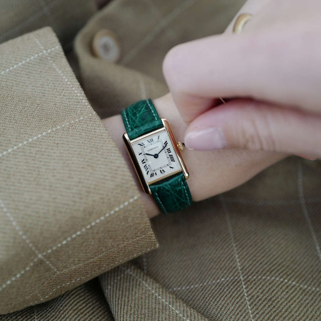 cafe noir montres horloger marseille cartier tank louis petit modèle or massif quartz 18k