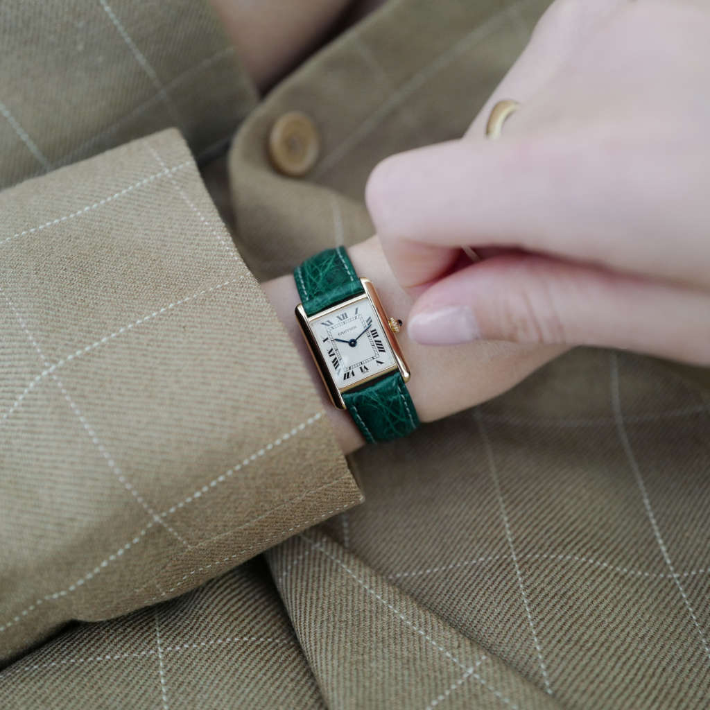 cafe noir montres horloger marseille cartier tank louis petit modèle or massif quartz 18k