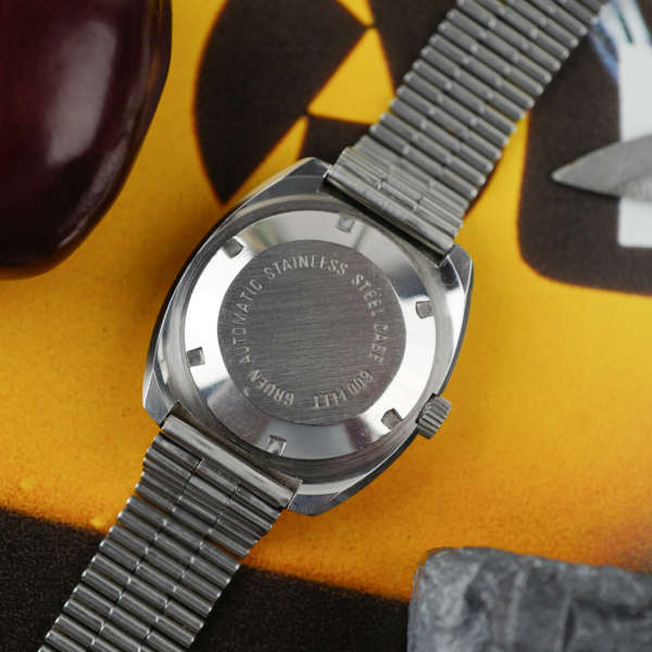 cafe noir les montres horloger marseille gruen autowind cadran gris plongeuse vintage