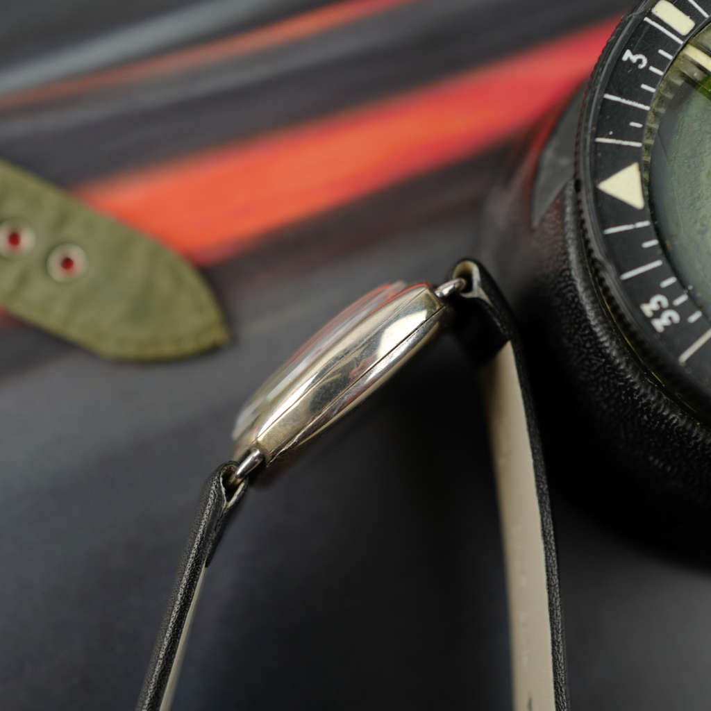 cafe noir les montres horloger marseille omega trench watch montre militaire annee 1930 montre de poilu guerre mondiale_7 cafe noir les montres horloger marseille omega trench watch montre militaire annee 1930 montre de poilu guerre mondiale_2