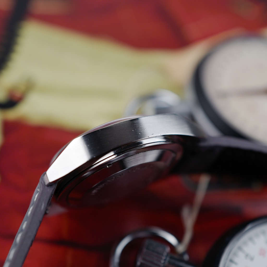 cafe noir les montres vintage horloger marseille montre yema sous marine vintage pre superman cadran gris jour date_7 cafe noir les montres vintage horloger marseille montre yema sous marine vintage pre superman cadran gris jour date