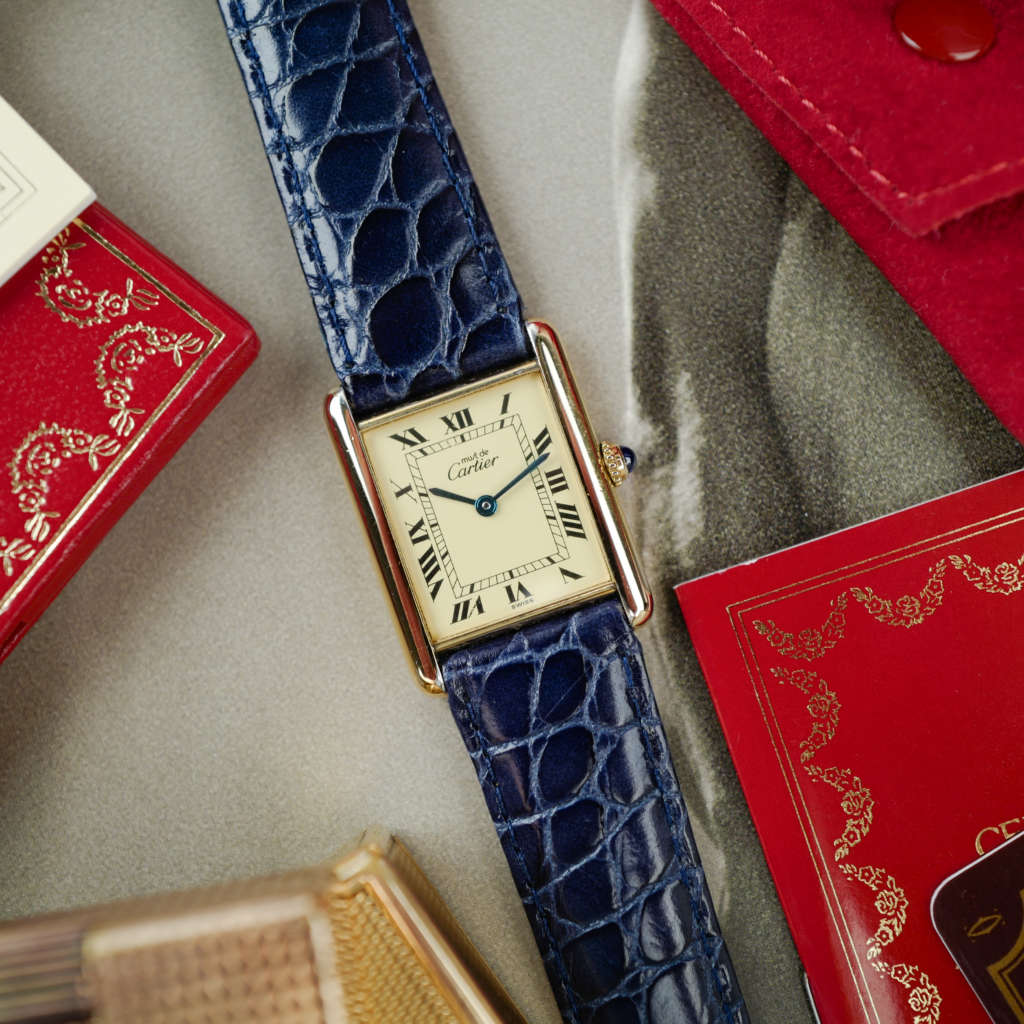 cafe noir montres vintage marseille cartier tank must grand modèle argent vermeil plaque or homme vintage boite papier full set