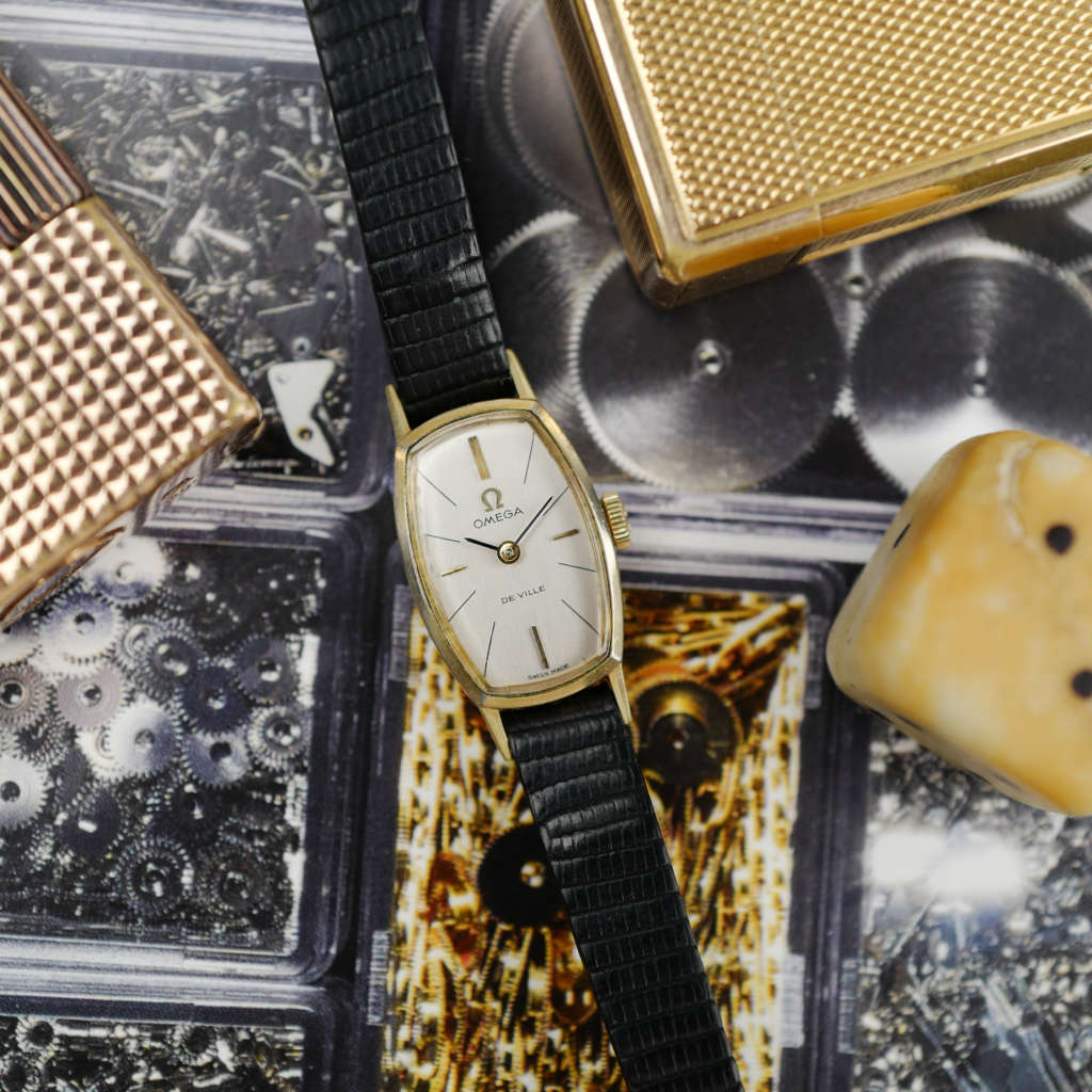 cafe noir les montres vintage horloger marseille omega vintage mini ellipse ovale pour femme mecanique_2 cafe noir les montres vintage horloger marseille omega vintage mini ellipse ovale pour femme mécanique