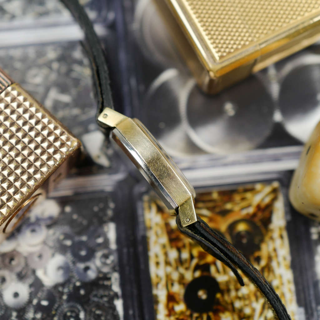 cafe noir les montres vintage horloger marseille omega vintage mini ellipse ovale pour femme mecanique_5 cafe noir les montres vintage horloger marseille omega vintage mini ellipse ovale pour femme mécanique