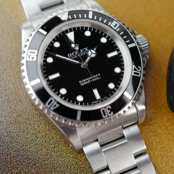 cafe noir les montres vintage horloger marseille rolex submariner sans no date vintage 1993 mouvement 3000 automatique indexe tritium oyster acier