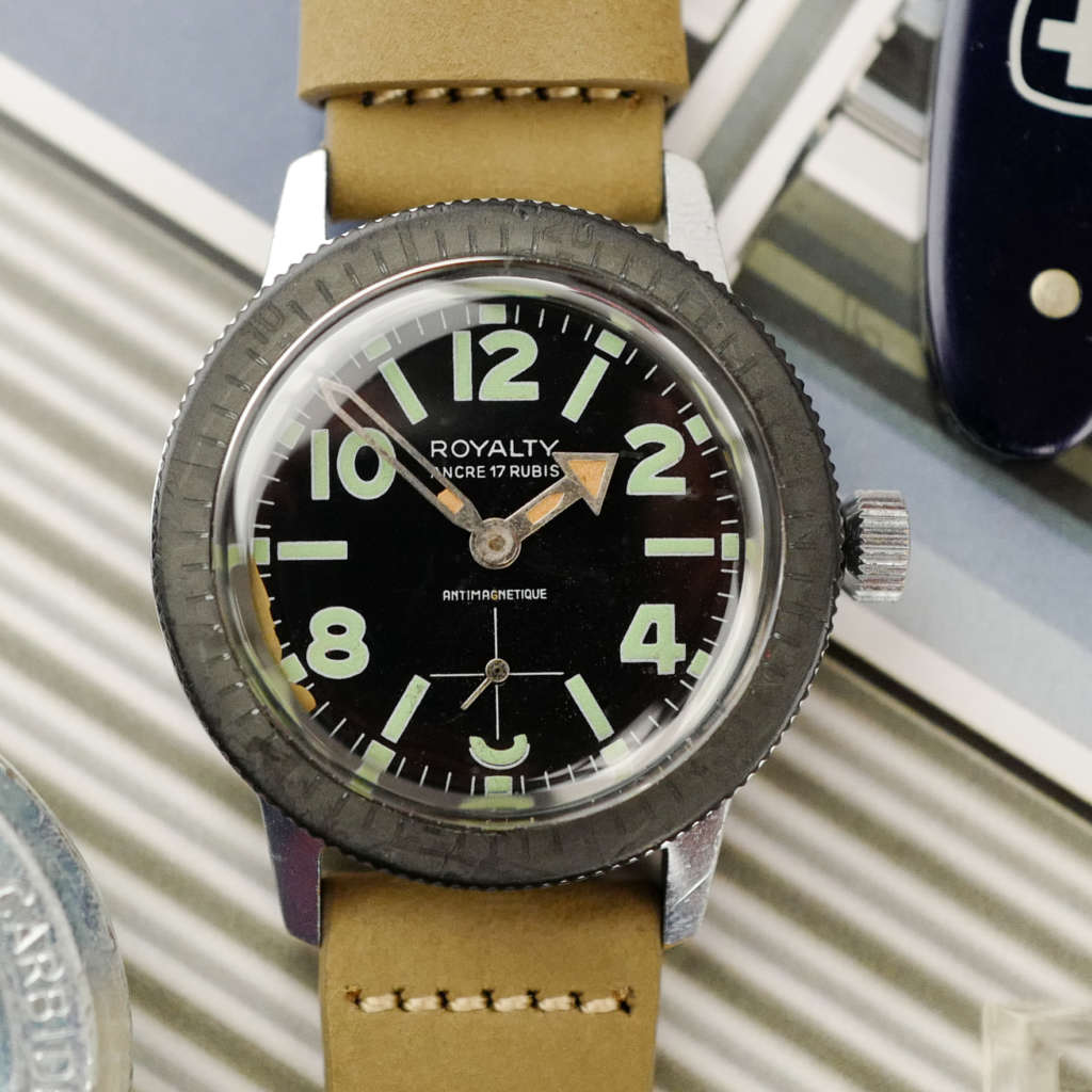 cafe noir les montres vintage horloger marseille royalty medium size mecanique skin diver montre plongee femme_2 cafe noir les montres vintage horloger marseille royalty medium size mecanique skin diver montre plongée femme