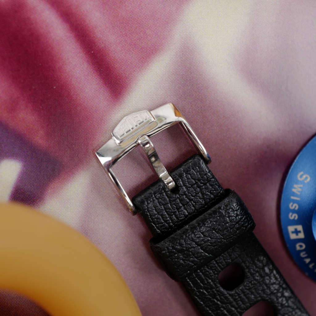 cafe noir les montres vintage HEUER Supersport 775 901_1 cafe noir les montres vintage HEUER Supersport 775 901