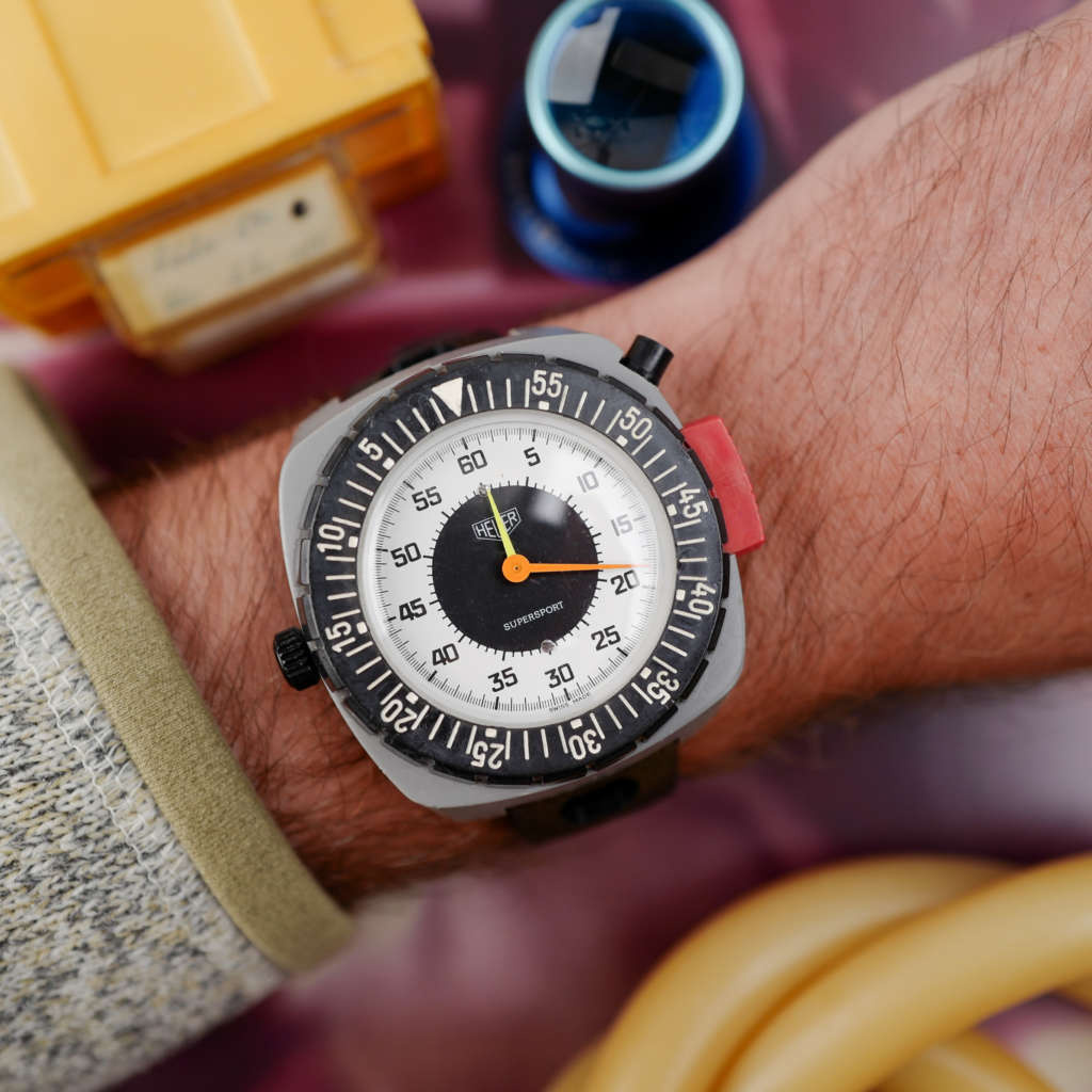 cafe noir les montres vintage HEUER Supersport 775 901_8 cafe noir les montres vintage HEUER Supersport 775 901