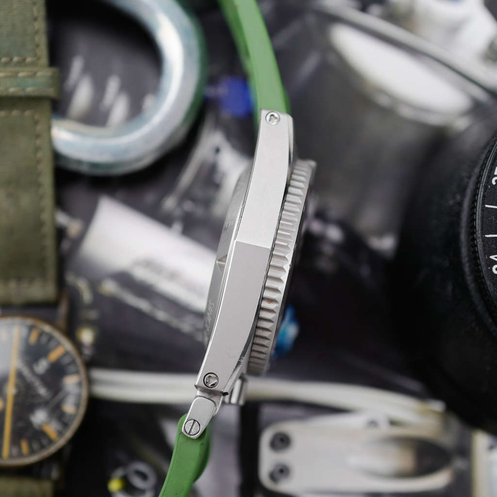 cafe noir les montres vintage ZRC Grands Fonds 300m Military verte kaki kakhi boite papier 2021_9 cafe noir les montres vintage ZRC Grands Fonds 300m Military verte kaki kakhi boite papier 2021