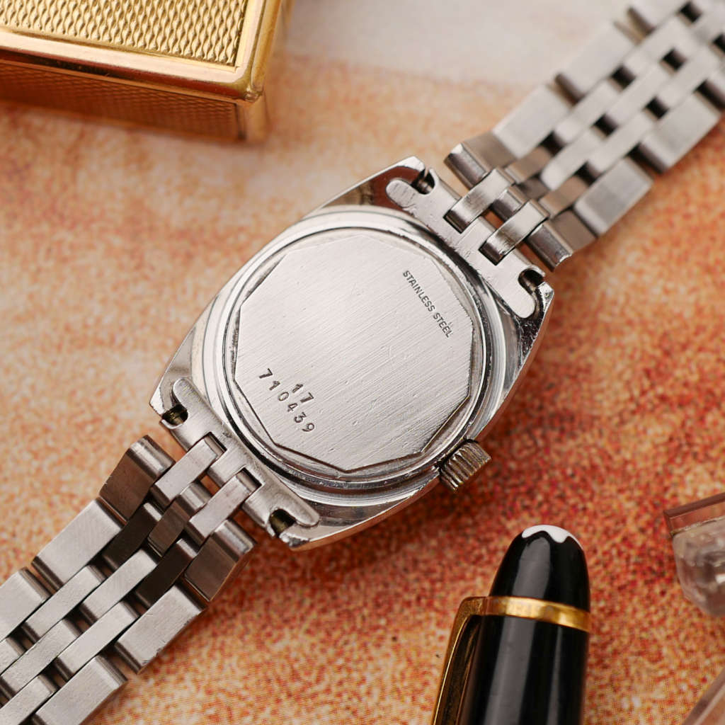 cafe noir les montres vintage longines lady mini montre acier felle bracelet acier cadran tritium 1975_8 cafe noir les montres vintage longines lady mini montre acier felle bracelet acier cadran tritium 1975