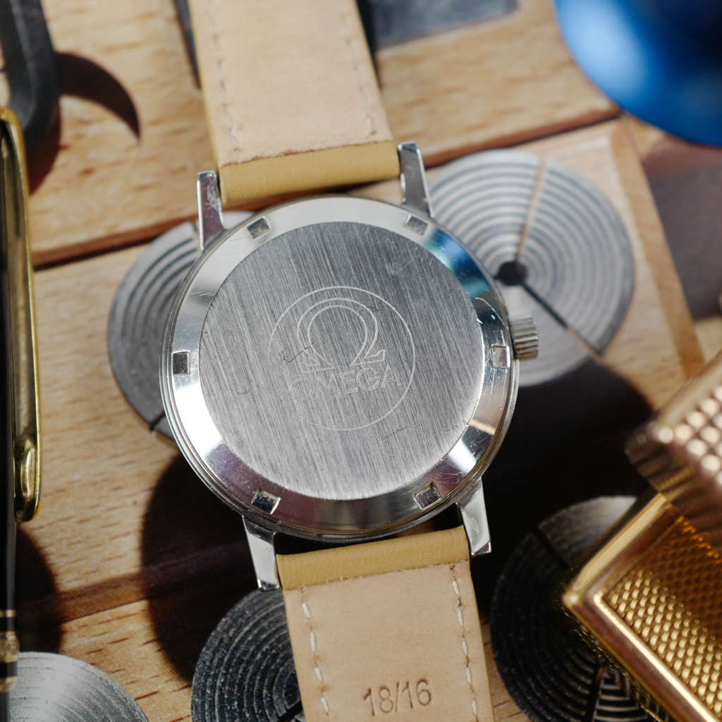 cafe noir les montres vintage omega geneve automatic rare cadran bleu 36mm 166 0163_1 cafe noir les montres vintage omega geneve automatic rare cadran bleu 36mm 166 0163