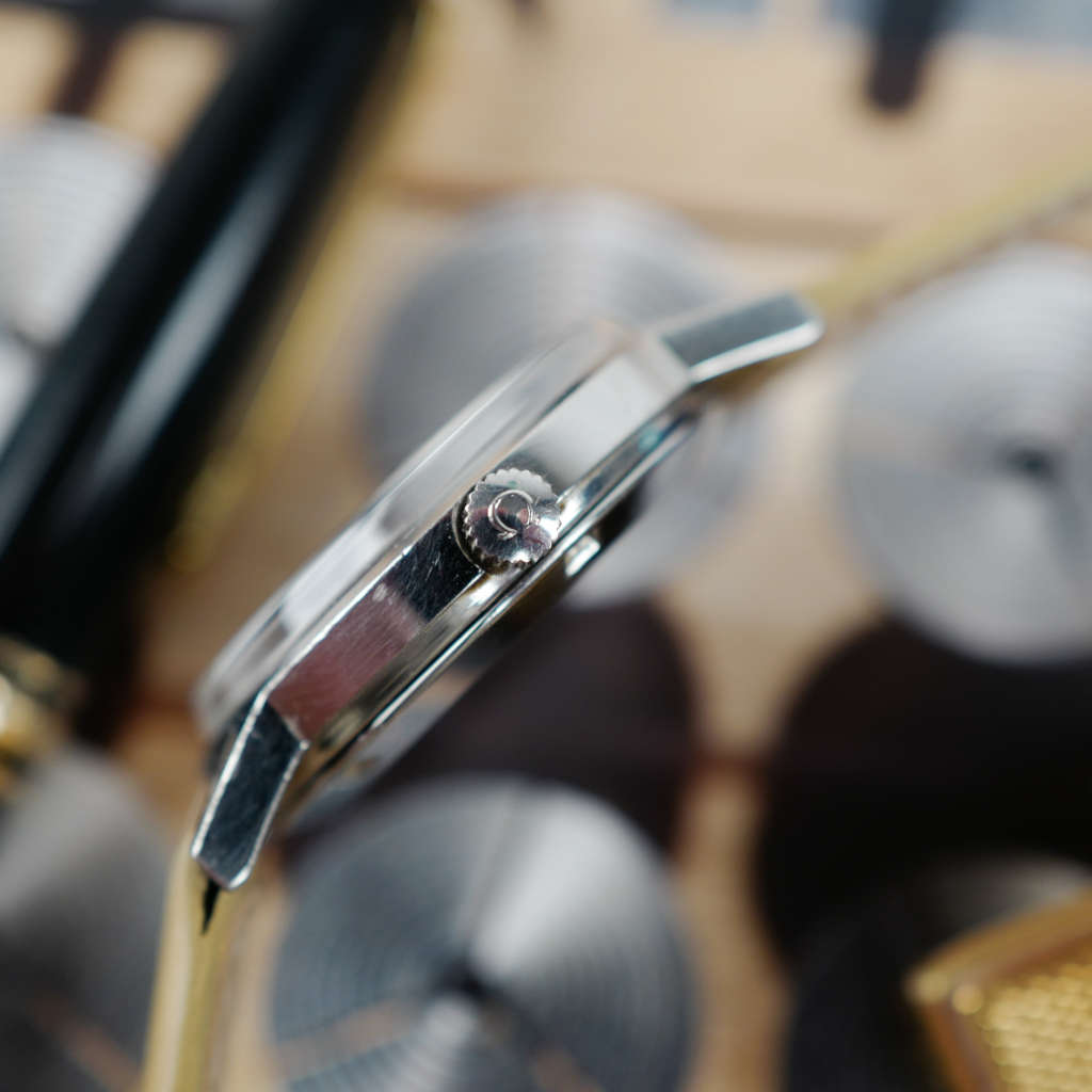 cafe noir les montres vintage omega geneve automatic rare cadran bleu 36mm 166 0163_4 cafe noir les montres vintage omega geneve automatic rare cadran bleu 36mm 166 0163