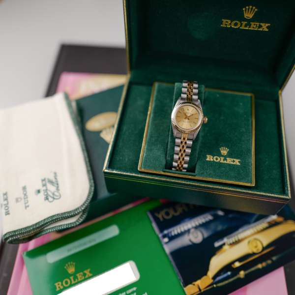 cafe noir les montres vintage rolex lady oyster perpetual ref 69173 or et acier jubiliee luette cannelee femme 1988 full set boite papier