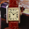 cafe noir montres horloger marseille cartier tank must mécanique pour femme vermeil petit modèle or