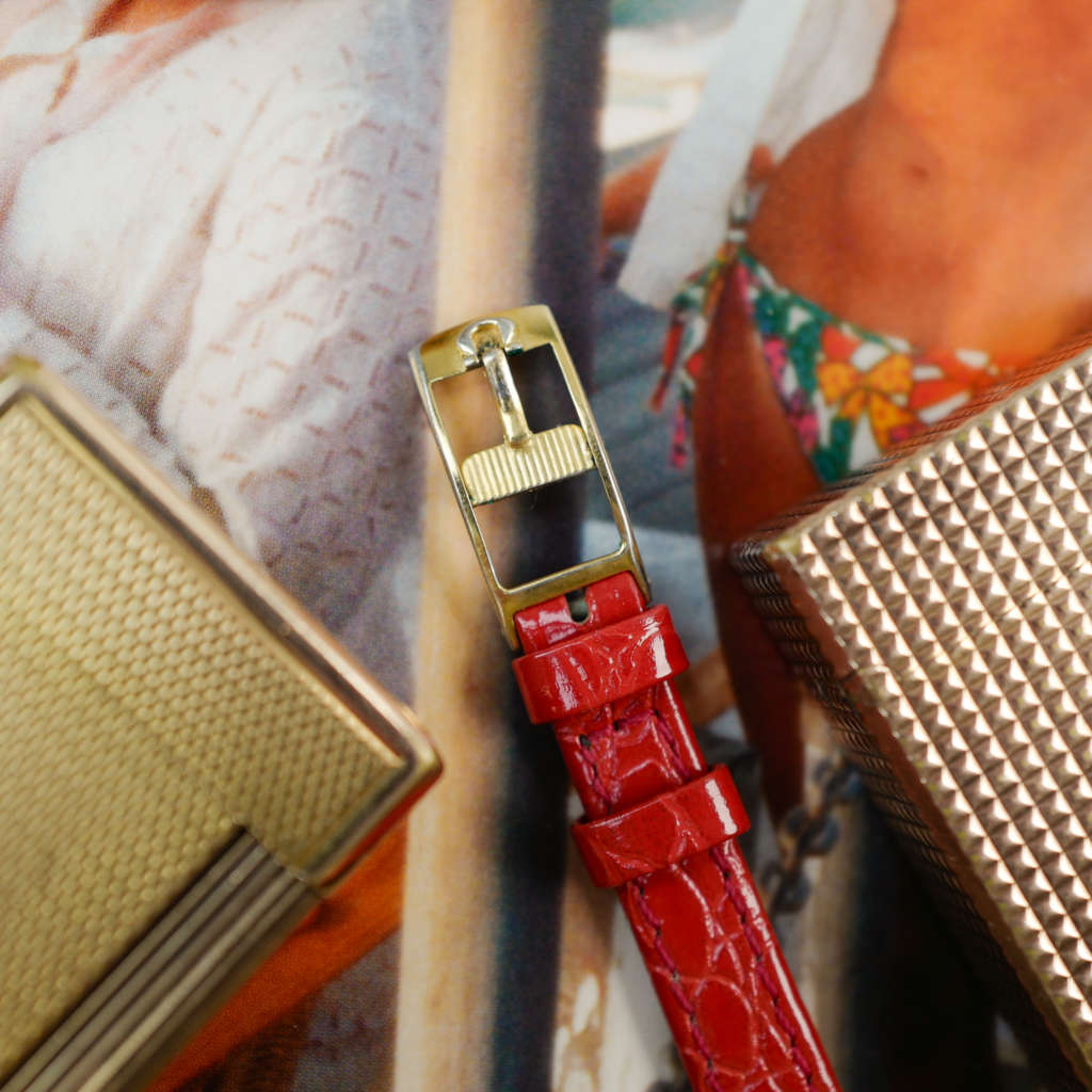 cafe noir les montres vintage omega vintage Ellipse 591.0013 mini montre doree or pour femme rare baignoire ovale deville_9 cafe noir les montres vintage omega vintage Ellipse 591.0013 mini montre doree or pour femme rare baignoire ovale deville