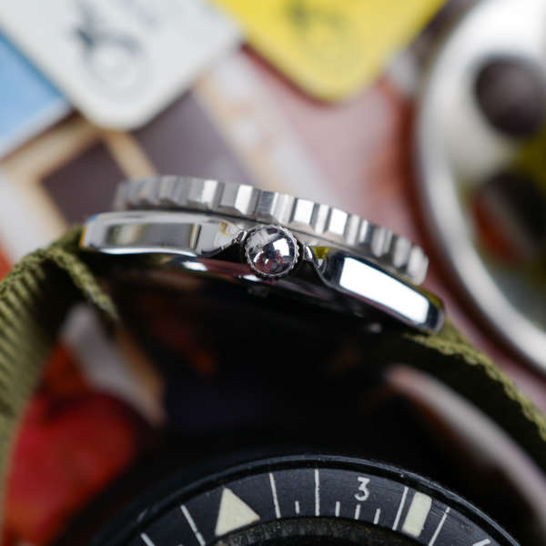 cafe noir les montres horloger jacques bianchi 1993 marseille JB 300 JB300 vintage mrp armée de terre gdse dgsi