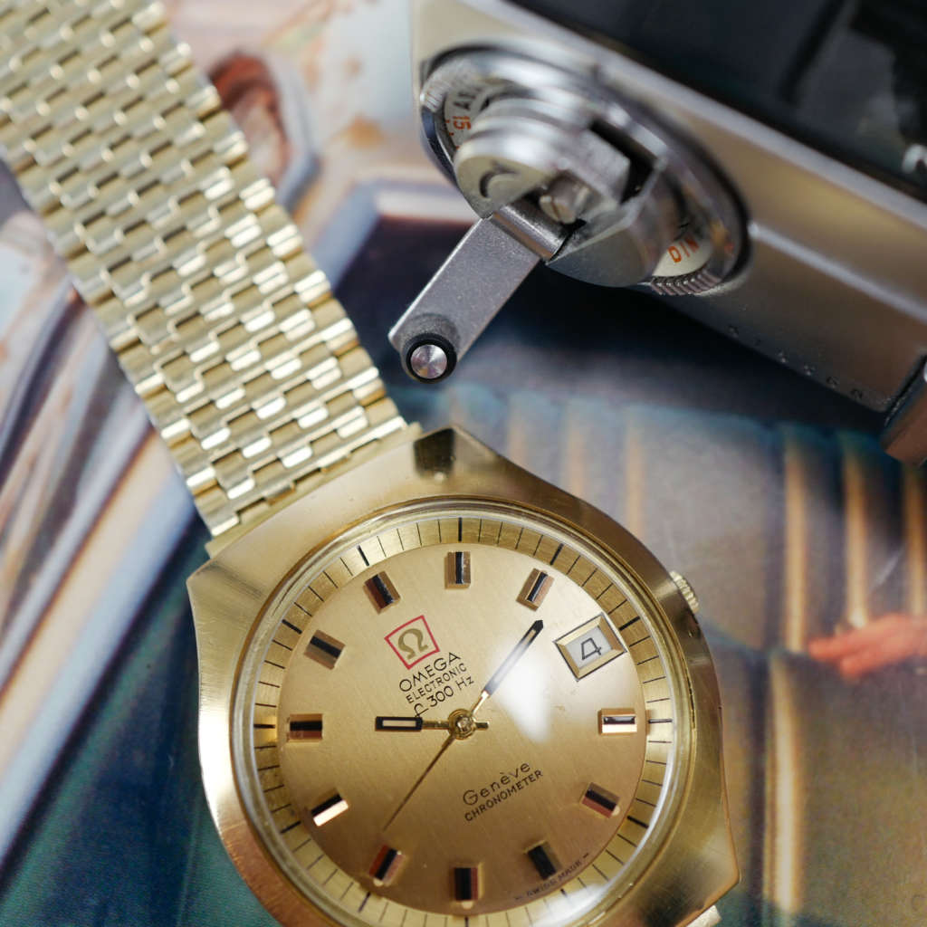 cafe noir montres horloger marseille omega vintage 1972 198 021 Electronic F300HZ geneve dore electronique quartz 40mm_12 cafe noir montres horloger marseille omega vintage 1972 198 021 électronic F300HZ genève dore électronique chronometer quartz 40mm