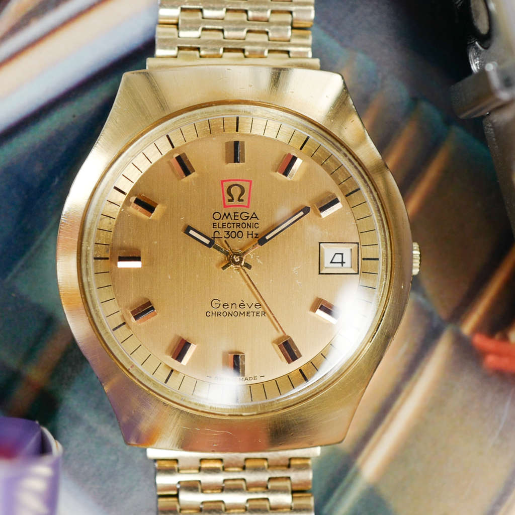 cafe noir montres horloger marseille omega vintage 1972 198 021 Electronic F300HZ geneve dore electronique quartz 40mm_9 cafe noir montres horloger marseille omega vintage 1972 198 021 électronic F300HZ genève dore électronique chronometer quartz 40mm
