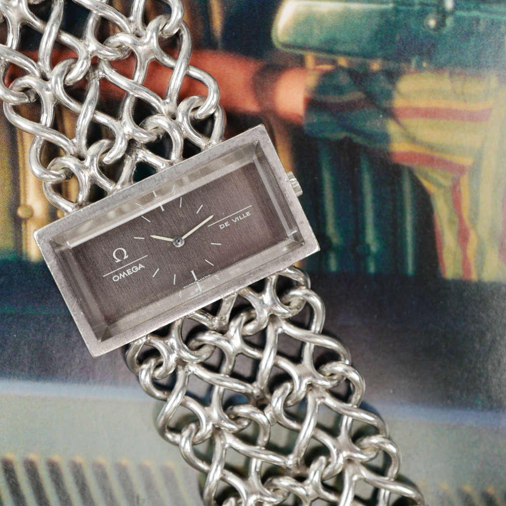cafe noir les montres horloger marseille omega silver argent vintage verre emeraude emerald de ville mecanique 1973 bracelet argent montre bijou_3 cafe noir les montres horloger marseille omega silver argent vintage verre emeraude emerald de ville mecanique 1973 bracelet argent montre bijou