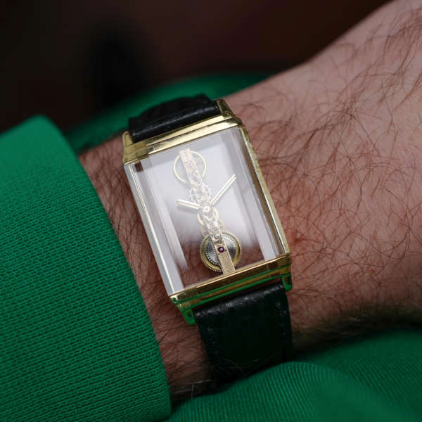 cafe noir les montres vintage marseille horloger corum golden bridge vintage années 1990 mecanique rare ref 13 850 56 manuelle mouvement 2935