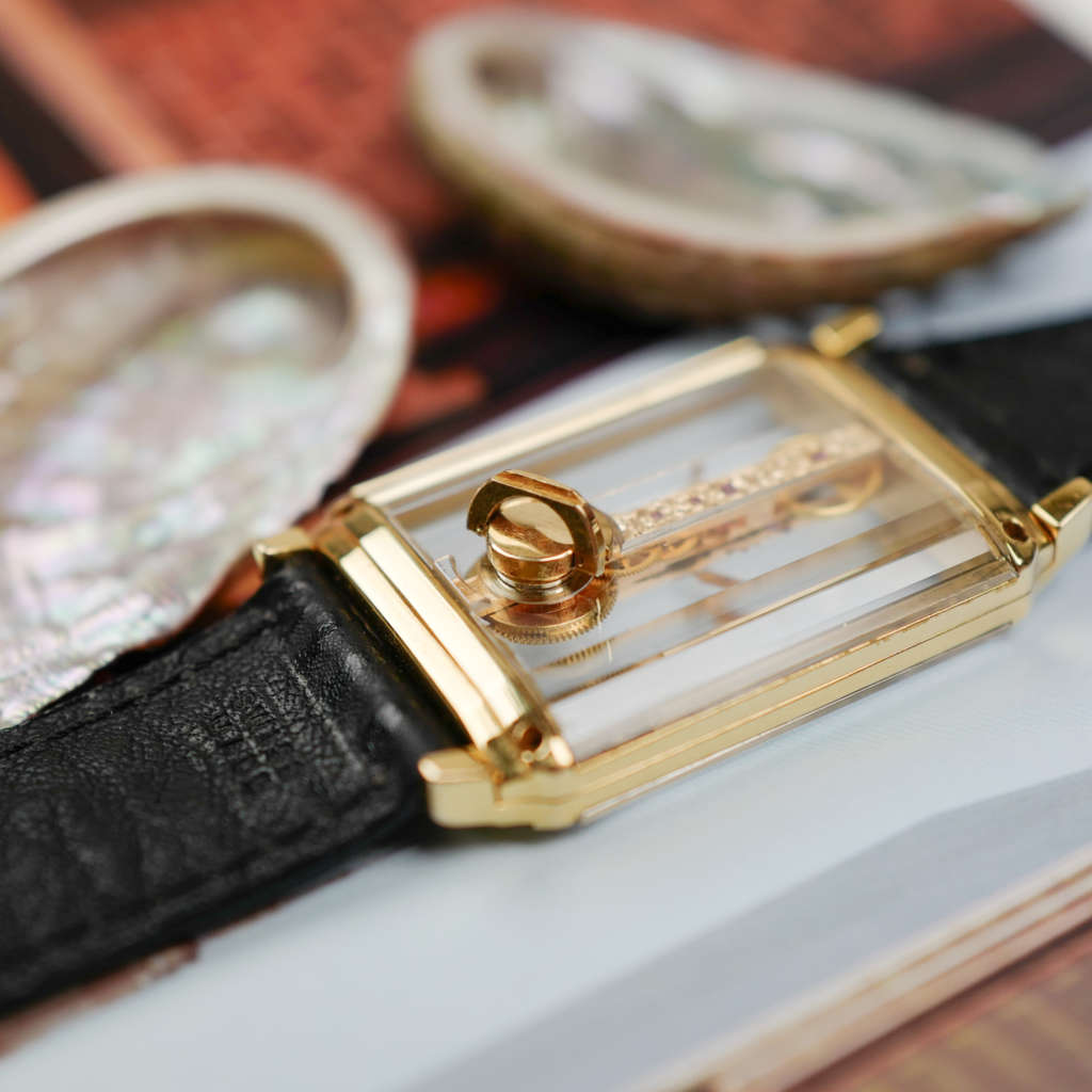 cafe noir les montres vintage marseille horloger corum golden bridge vintage années 1990 mecanique rare ref 13 850 56 manuelle mouvement 2935