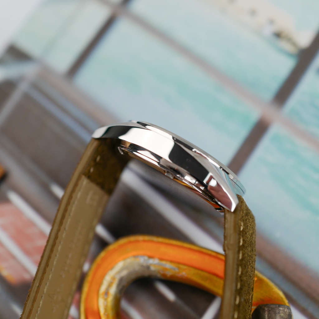 cafe-noir-les-montres-horlogerie-vendeur-marseille-omega-ranchero-ST-166-0218-marche-belge-vintage-1974