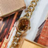 cafe-noir-les-montres-horlogerie-vendeur-marseille-timex-montre-gourmette-bracelet-vintage-mecanique