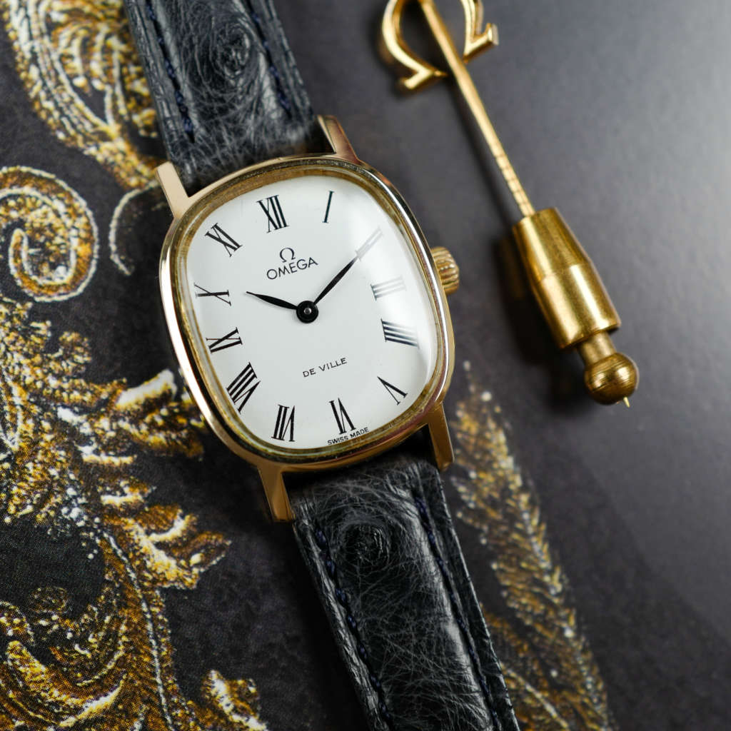 cafe noir les montres vintage horlogerie marseille aix cafe noir montres vintage marseille omega vintage de ville Mini Ellipse baignoire 1975 vintage femme dorée mécanique