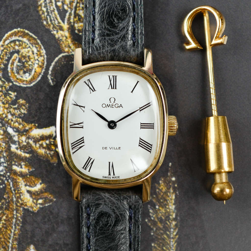 cafe noir les montres vintage horlogerie marseille aix cafe noir montres vintage marseille omega vintage de ville Mini Ellipse baignoire 1975 vintage femme dorée mécanique