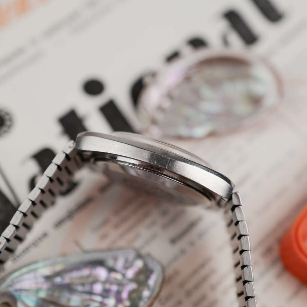 cafe noir les montres vintage horlogerie marseille aix cafe noir montres vintage marseille omega vintage seamaster bracelet intégré acier automatique 1012