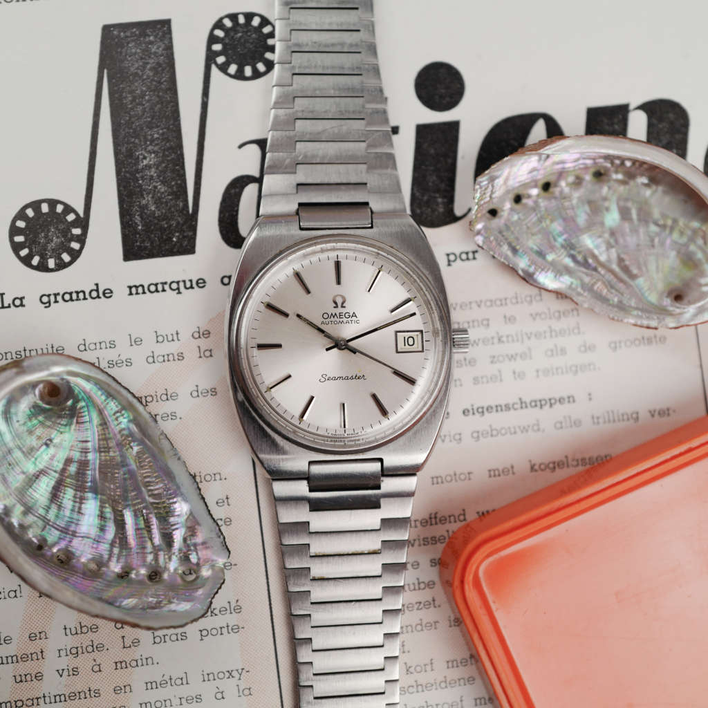 cafe noir les montres vintage horlogerie marseille aix cafe noir montres vintage marseille omega vintage seamaster bracelet intégré acier automatique 1012