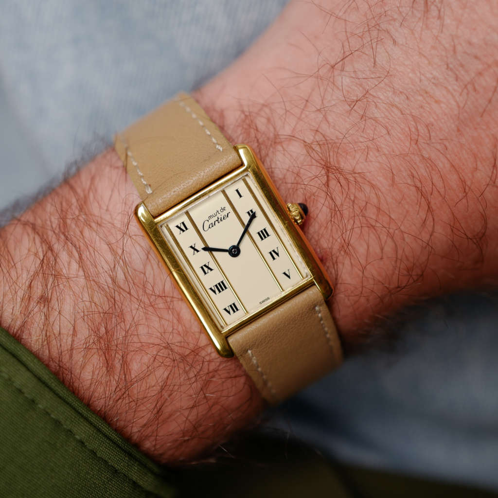 cafe noir les montres horloger marseille cartier-tank-must-grand-modele-dore-vintage-1990-or