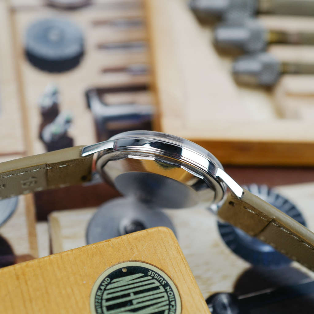 cafe noir les montres horloger marseille jaeger lecoultre automatique calatrava vintage cadran sectoriel sobre cadran blanc homme vintage_13 cafe noir les montres horloger marseille jaeger lecoultre automatique calatrava vintage cadran sectoriel sobre cadran blanc homme vintage