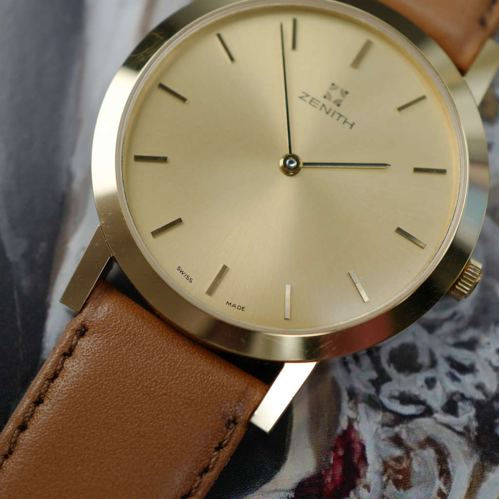 cafe noir les montres horloger marseille zenith-ultra-fine-oversize-neuve-de-stock-vintage-mecanique-années-1990