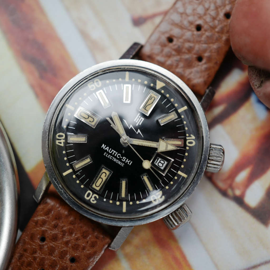 cafe noir les montres horloger reparations marseille aix montre lip vintage nautic ski tritium française super compressor