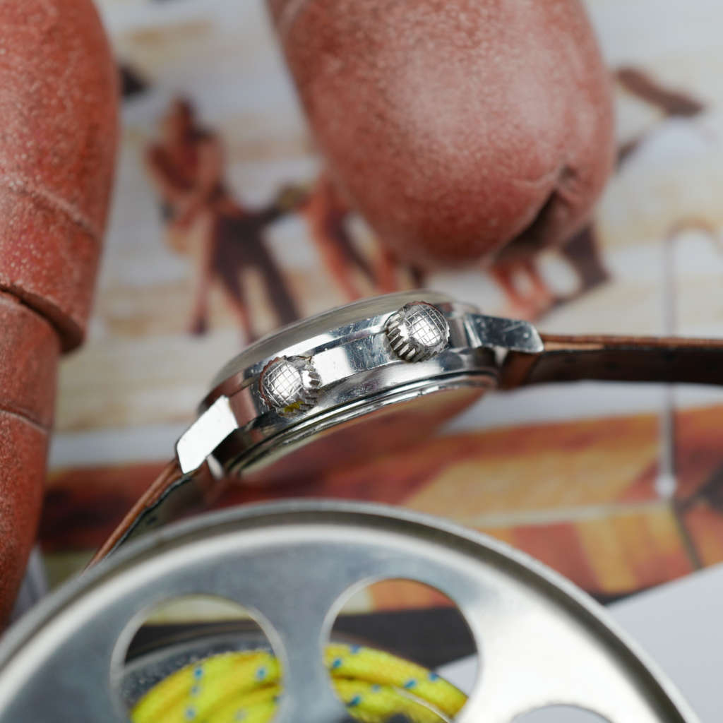 cafe noir les montres horloger reparations marseille aix montre lip vintage nautic ski tritium française super compressor