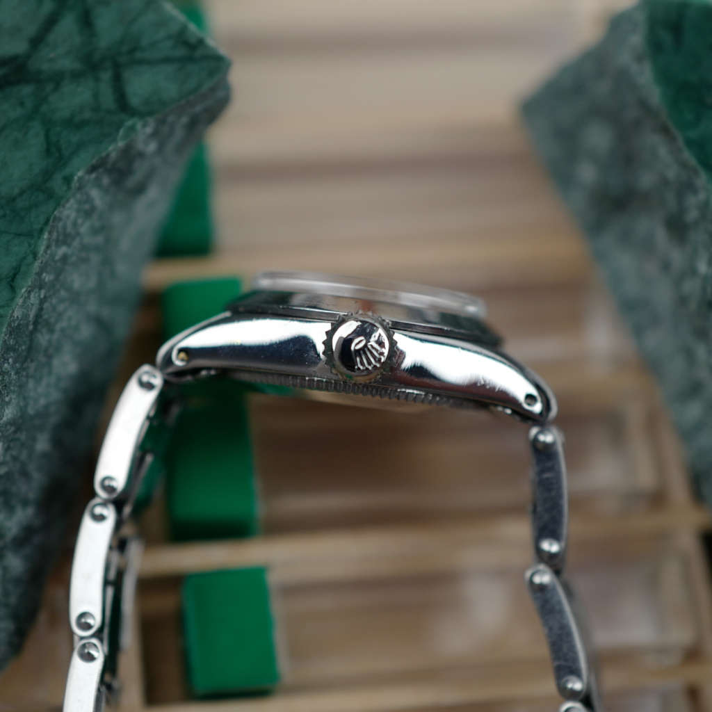 cafe noir les montres horloger reparations marseille aix montre pour femme tudor Oyster-Princess 7575 0 cadran gris mat bracelet oyster rivet mini montre tudor rose de 1968 26 mm_10 cafe noir les montres horloger reparations marseille aix montre pour femme tudor Oyster-Princess 7575 0 cadran gris mat bracelet oyster rivet mini montre tudor rose de 1968 26 mm