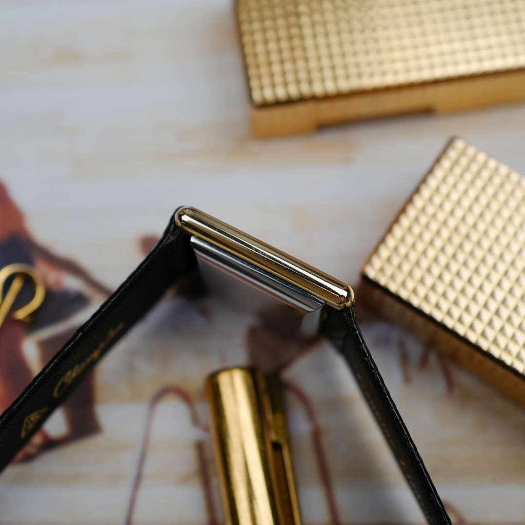 cafe noir les montres vintage horloger marseille aix revision omega tank 1974 large oversize mécanique manuel de ville