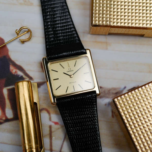 cafe noir les montres vintage horloger marseille aix revision omega tank 1974 large oversize mécanique manuel de ville