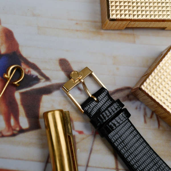 cafe noir les montres vintage horloger marseille aix revision omega tank 1974 large oversize mécanique manuel de ville
