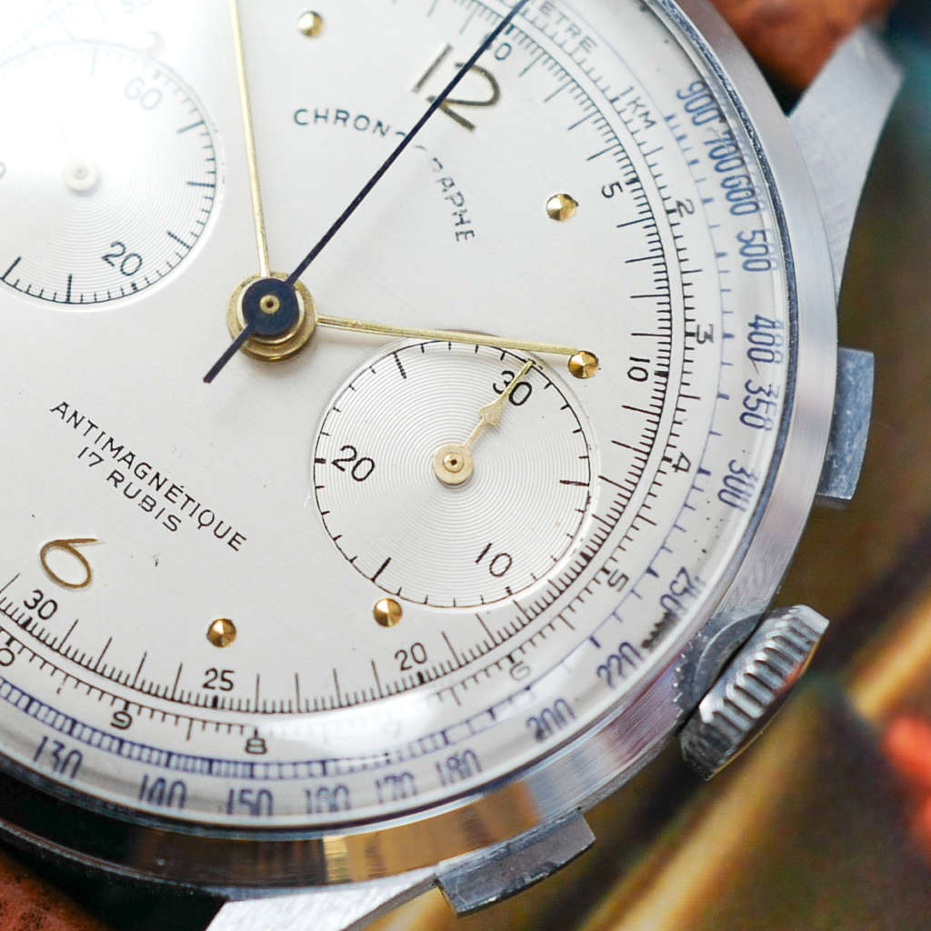 cafe noir les montres vintage horloger marseille montres chronographe suisse acier nos telemetre tachymetre cadran blanc landeron 148 mecanique manuel 1950