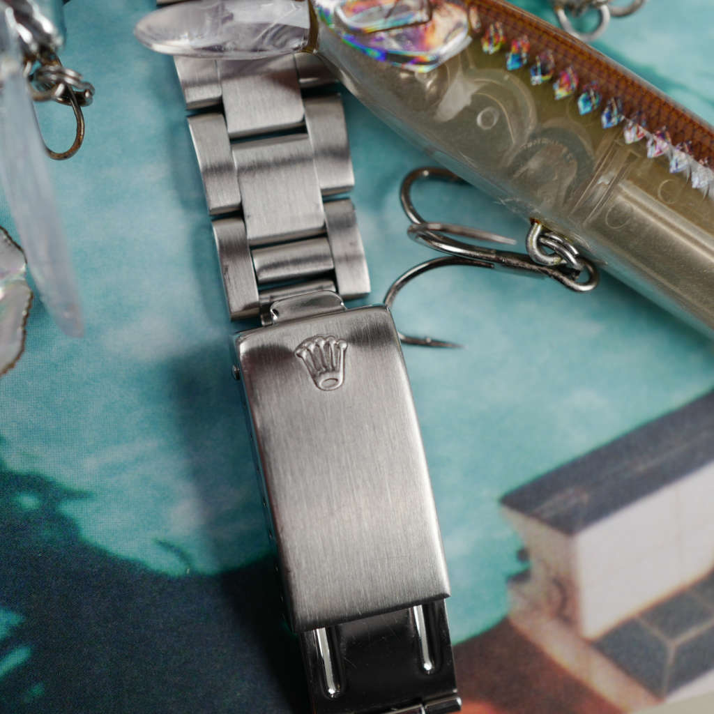 cafe noir les montres vintage horloger marseille rolex Oysterdate Précision ref 6694 cadran gold jaune dore vintage montre acier vintage manuelle 1966