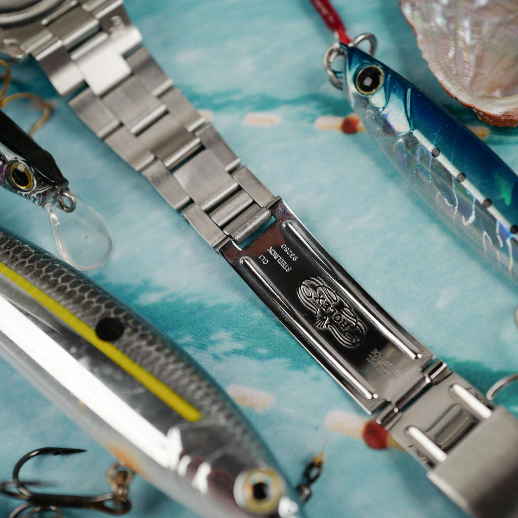 cafe noir les montres vintage horloger marseille rolex Oysterdate Précision ref 6694 cadran gold jaune dore vintage montre acier vintage manuelle 1966