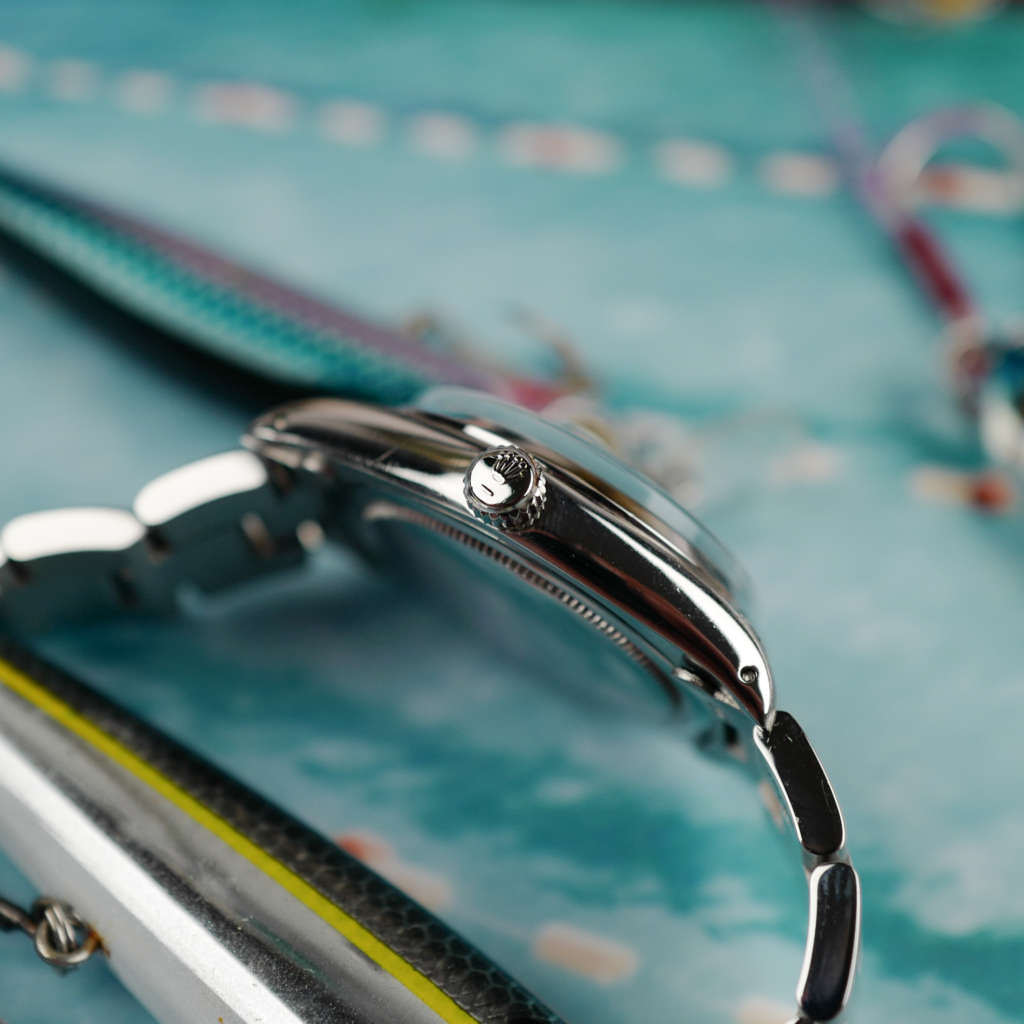 cafe noir les montres vintage horloger marseille rolex Oysterdate Précision ref 6694 cadran gold jaune dore vintage montre acier vintage manuelle 1966