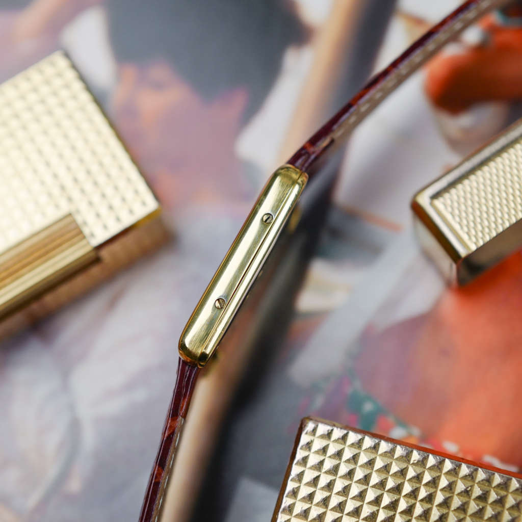 cafe noir les montres vintage horlogerie vintage horloger marseille cartier tank must pour femme mini dorée vermeil