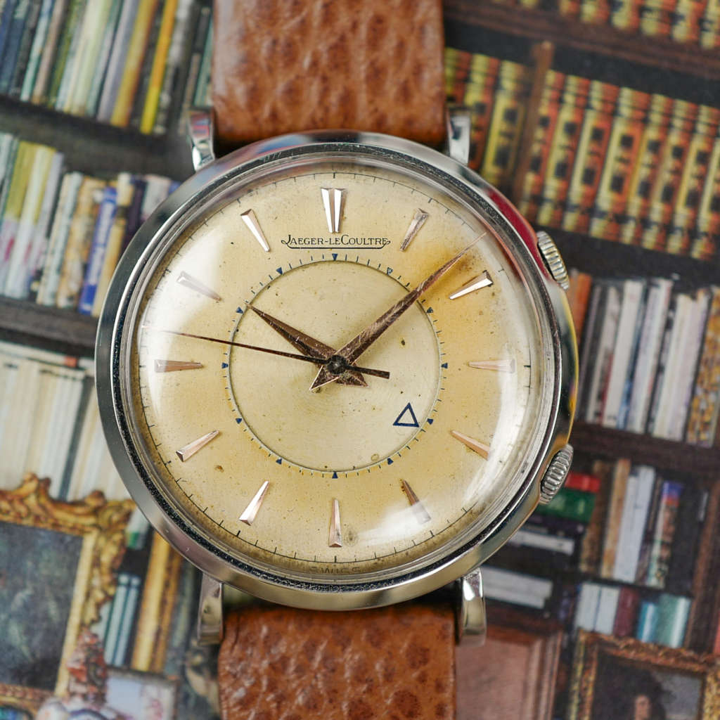 cafe noir les montres horloger marseille jaeger lecoultre jolie patine tropicale radium années 1950 sonnerie vintage première edition