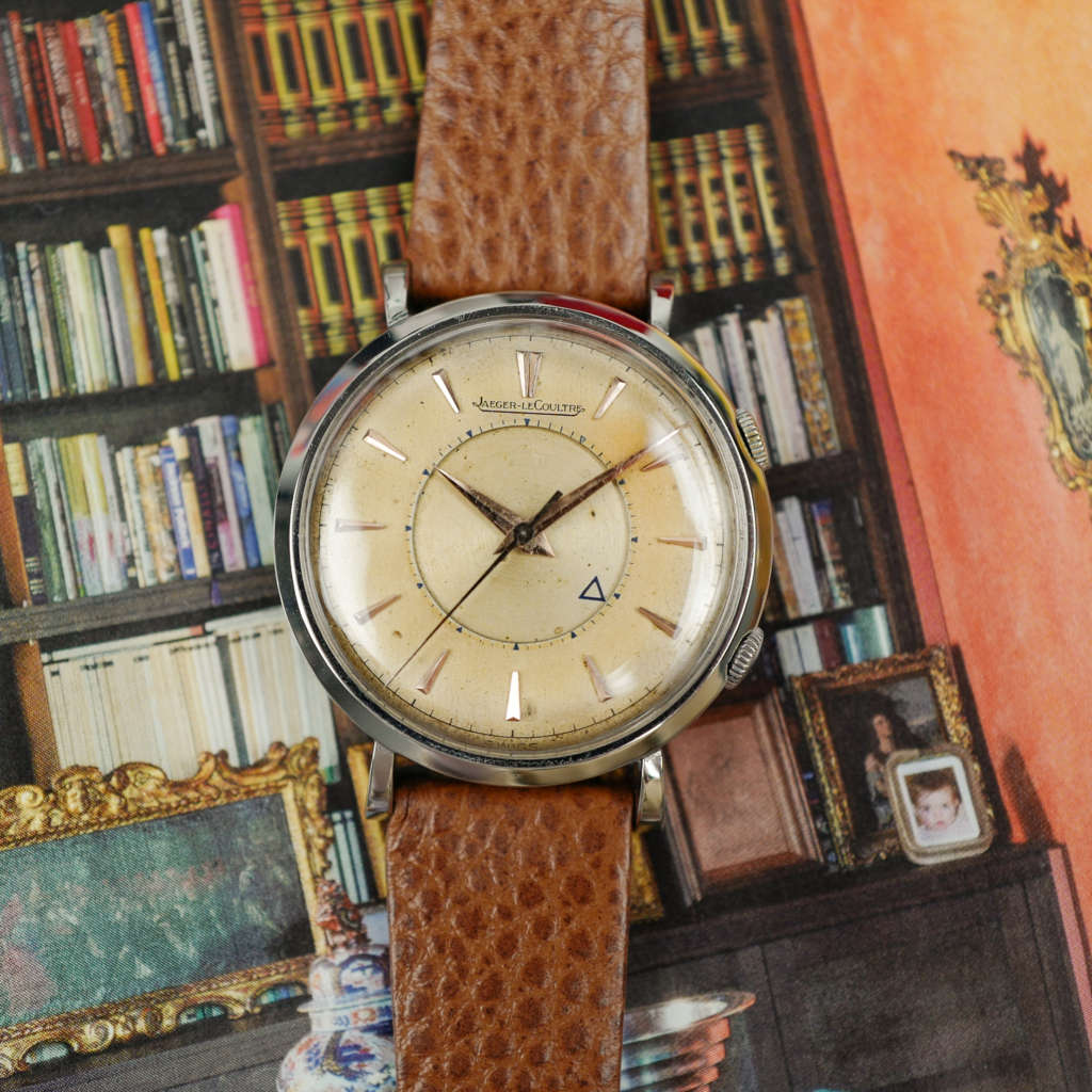 cafe noir les montres horloger marseille jaeger lecoultre jolie patine tropicale radium années 1950 sonnerie vintage première edition