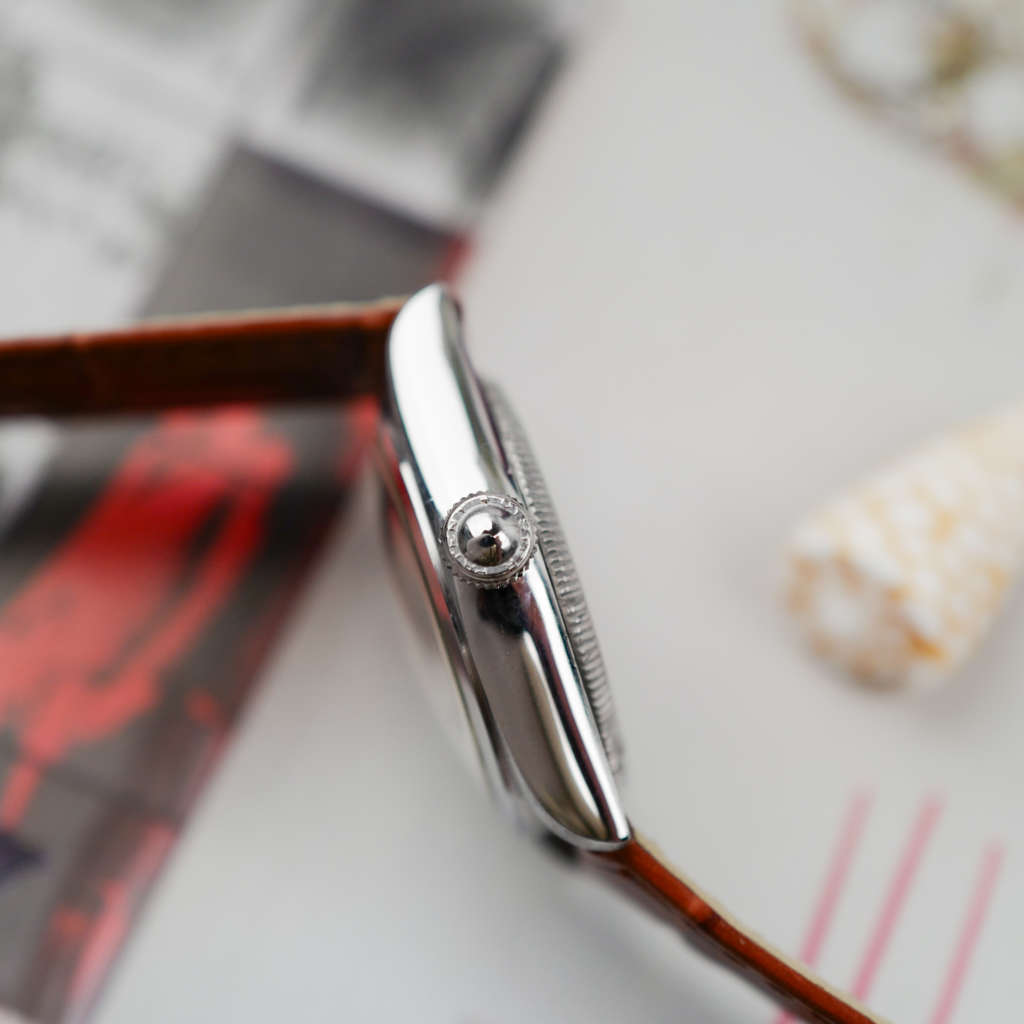 cafe noir les montres vintage Oyster Royal Précision 2280 rolex radium tritium militaire annee 1943 ref 2797